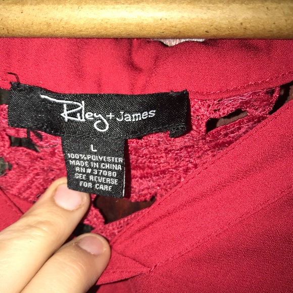 Blouse - Picture 2 of 2